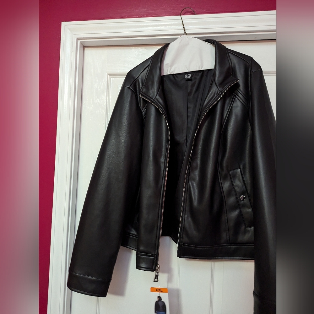 Vince Camuto Faux Leather Jacket XXL